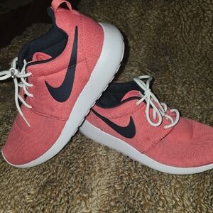 Nike Coral and Black Athletic Shoes